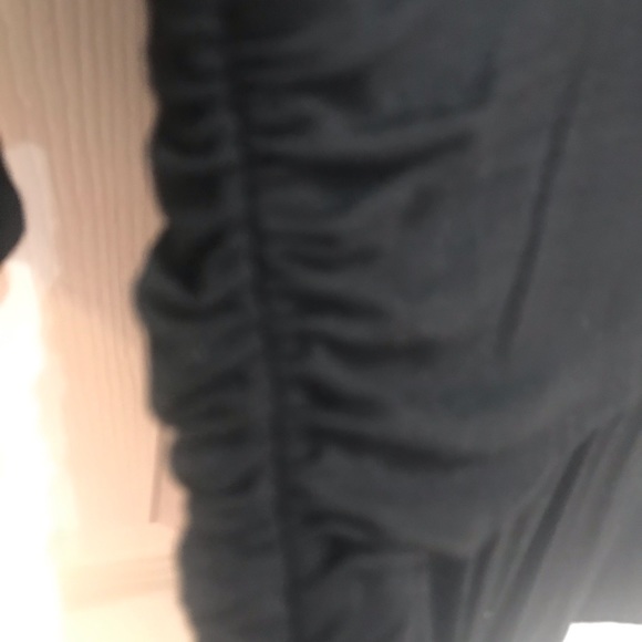 Ann Taylor Black Top - Picture 6 of 6